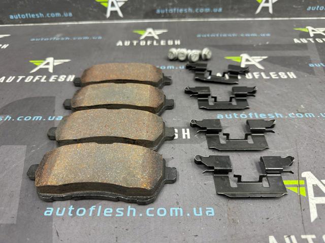 P24072 BREMBO Передние тормозные колодки купить в Чернигов