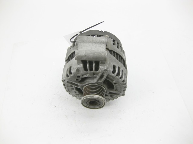 Автомобильный генератор 7558219 BMW