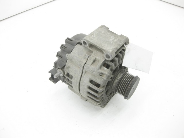 Автомобильный генератор A0009068706 MERCEDES