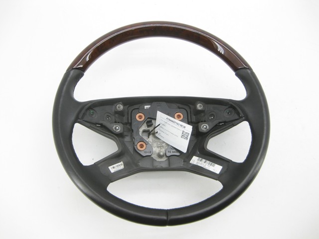 Рулевое колесо A16446071039E38 MERCEDES