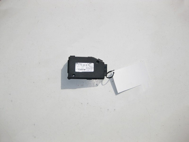 Приборная доска A1648209626 MERCEDES