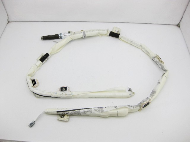 Подушка безопасности, сбоку правая A1668602802 MERCEDES