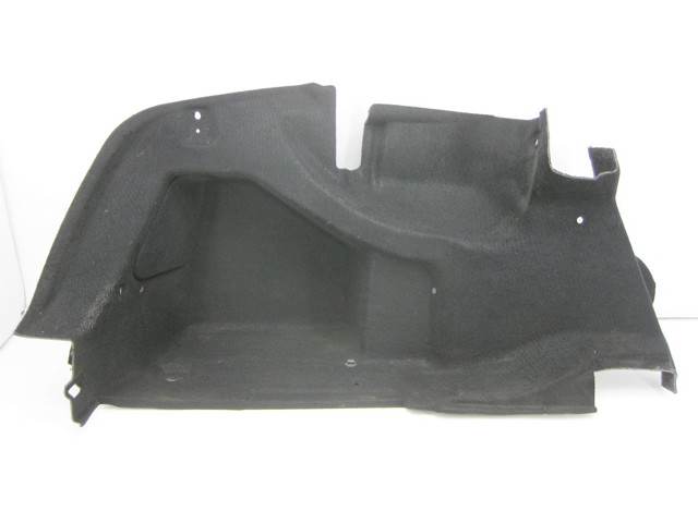 Облицовка багажного отсека, левая A20469054269F08 MERCEDES