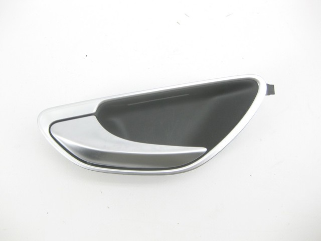 Ручка задней двери, внутренняя, левая A20576003009051 MERCEDES