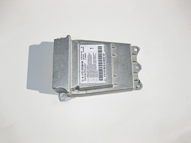 Блок управления airbag A2218702993 MERCEDES