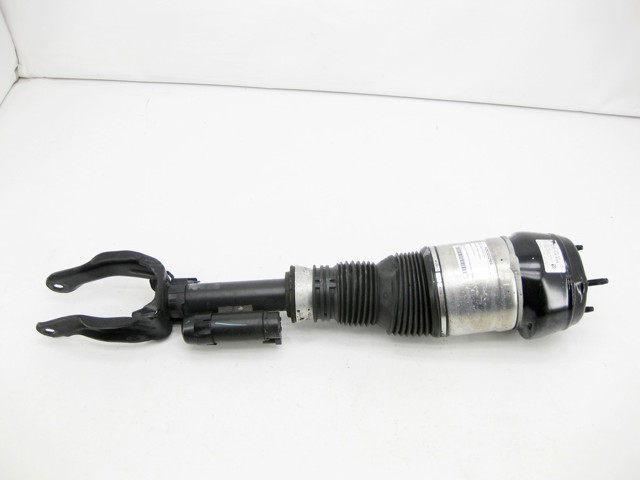 Амортизаторная стойка передняя левая A2923202500 MERCEDES