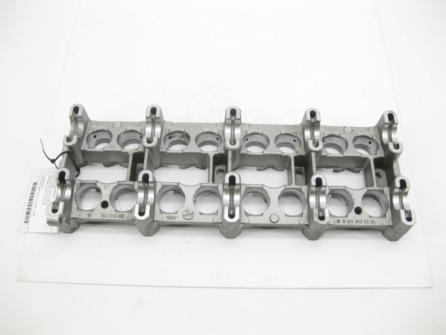 Корпус распредвала A6110100036 MERCEDES