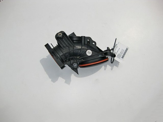 Патрубок дроссельной заслонки A6540902000 MERCEDES
