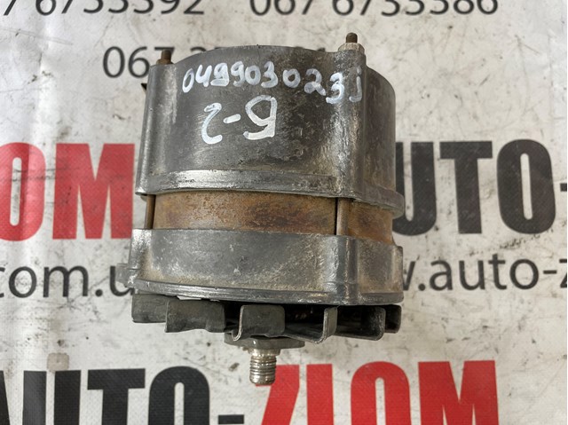 Автомобильный генератор 0120489986 BOSCH