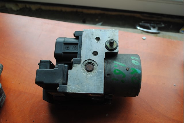 Блок управления АБС  0265216850 TOYOTA
