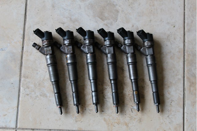 BMW 0445110047 Форсунка впрыска топлива в наличии Ужгород