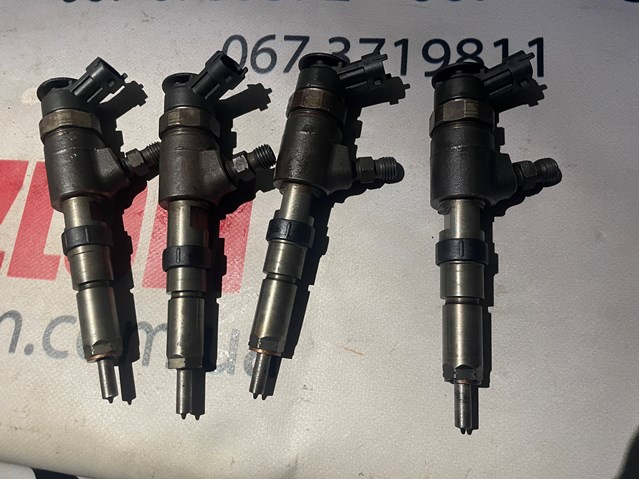 Топливные форсунки 0445110252 PEUGEOT
