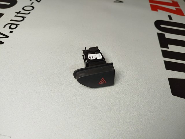 Кнопка аварийного сигнала 252907372R RENAULT