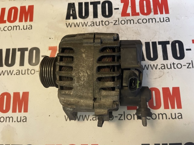 HYUNDAI 373002A600 Генератор в наличии Одесса