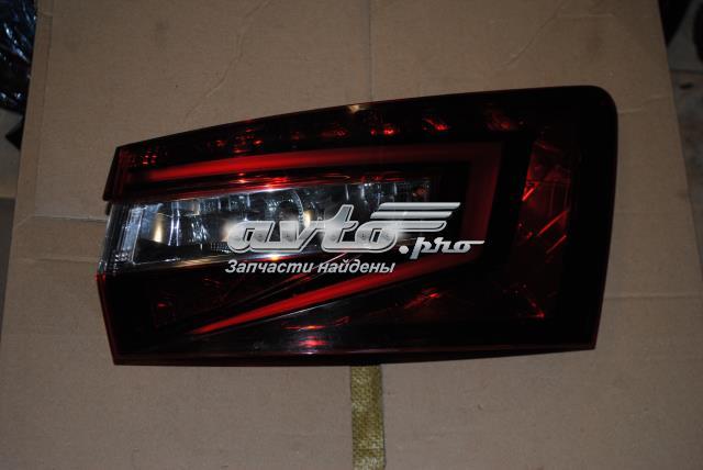 Задний правый внешний фонарь 3V9945208 VAG