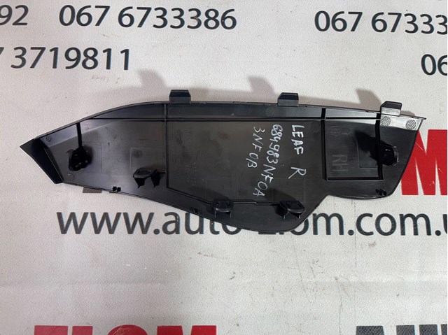 684983NF0A NISSAN Крышка боковая панели "торпедо", правая купить в Житомир