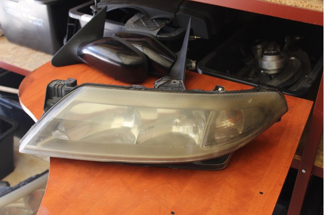 Фара дальнего света в сборе 8200163323 RENAULT