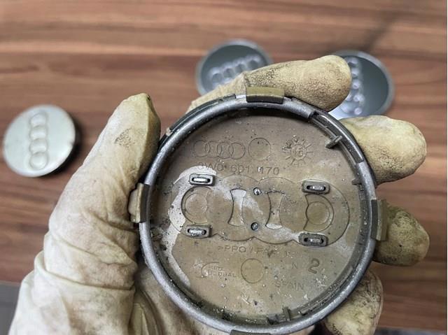 8W0601170 VAG Колпак колесного диска купить в Николаев