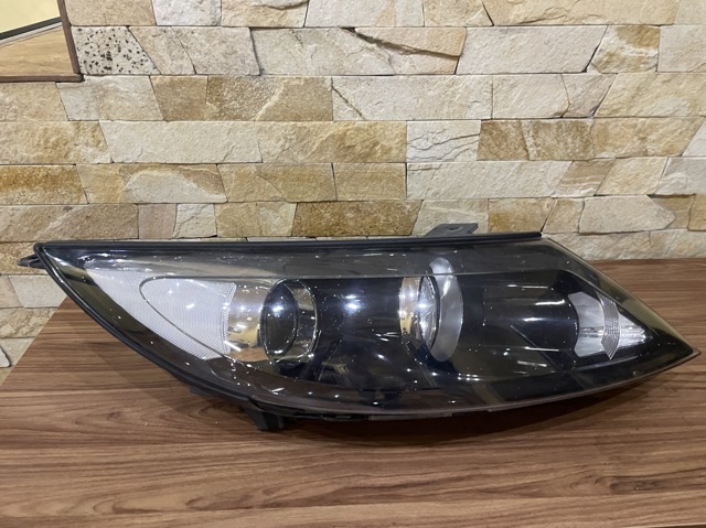 HYUNDAI 921023U210 Правая фара в наличии Сумы