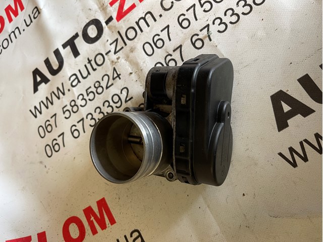 Дроссельная заслонка в сборе A1661410125 MERCEDES