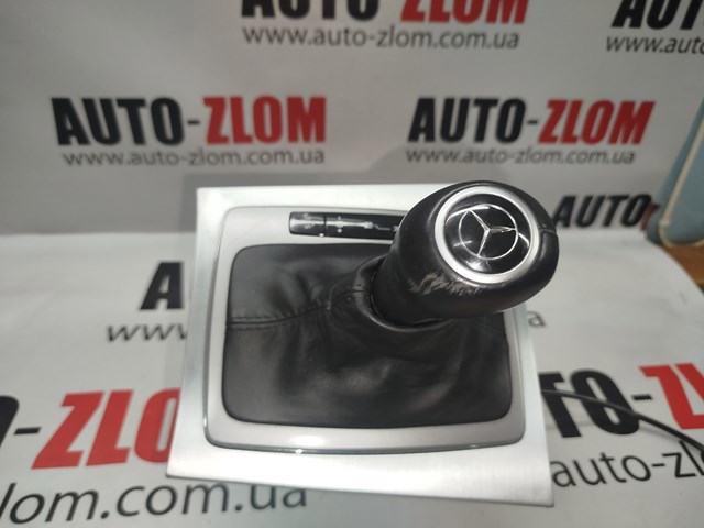 Селектор коробки передач A2042677524 MERCEDES