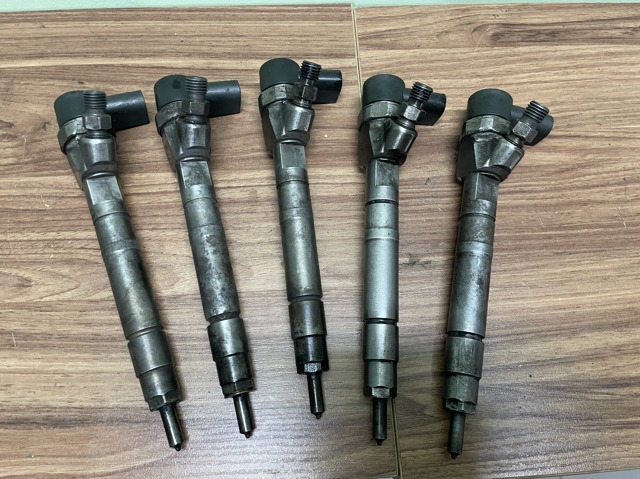 Форсунки A6130700687 MERCEDES