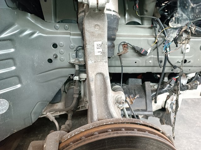 JAGUAR J9D33K185BB в наличии Черновцы