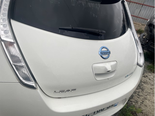 Пятая дверь K01003NLMB NISSAN