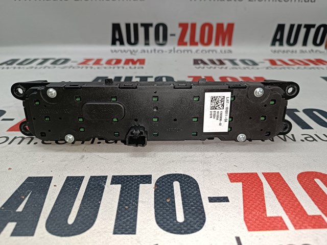 LJ6T18K811CA Пульт управления магнитолой купить Харьков
