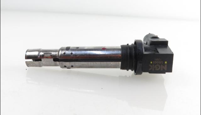 Катушка зажигания R0401S00400 VAG