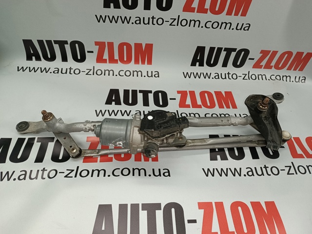 Мотор стеклоочистителя лобового стекла TK7867340A MAZDA