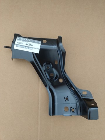 Кронштейн бампера переднего F25204BAMA NISSAN