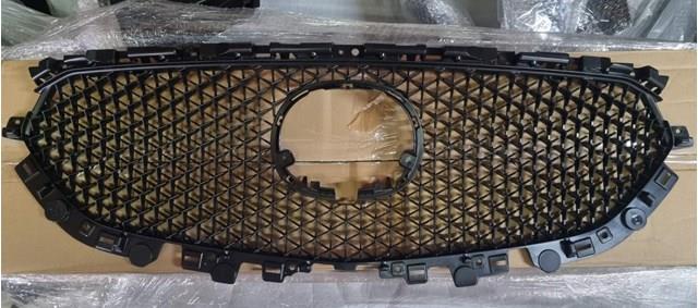 MAZDA KB8A50719A Решетка радиатора в наличии Украина