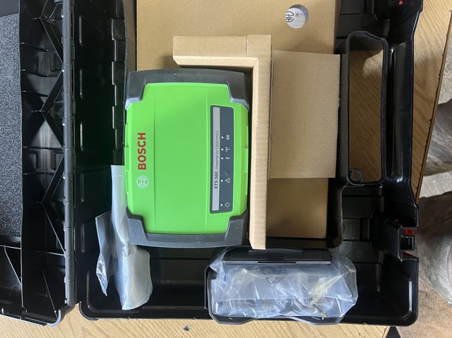 BOSCH 0684400560 в наличии Украина