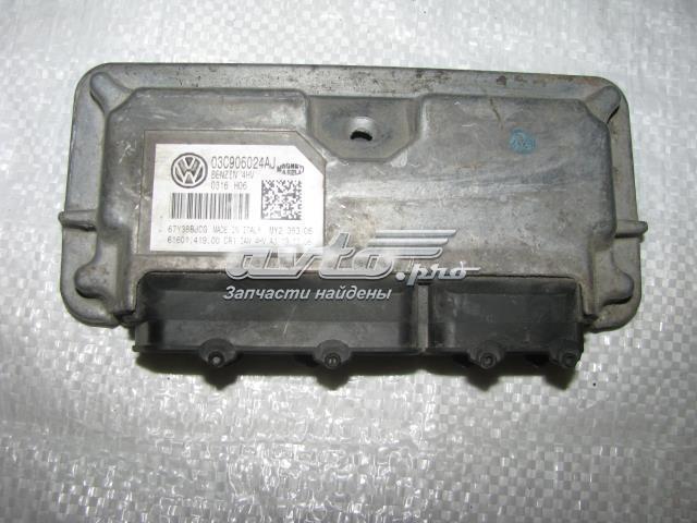 Модуль управления двигателем 03C906024AJ VAG