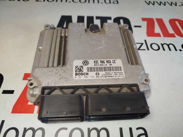 ЭБУ двигателем 03C906056CE VAG