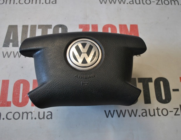 Подушка в руле 2K0880201B VAG