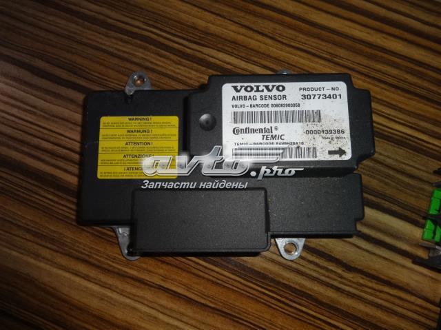 Модуль-процессор управления подушкой безопасности (ЭБУ AIRBAG) 30773401 VOLVO