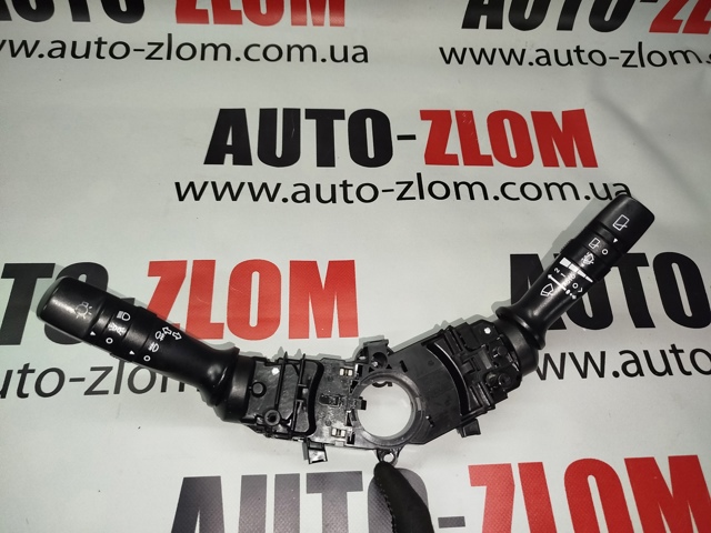 Подрулевой правый переключатель  3753MA2210 HYUNDAI