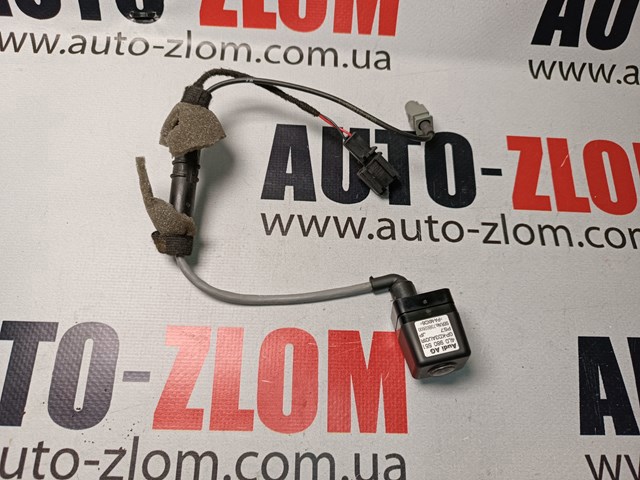 Камера заднего вида 4L0980551 VAG