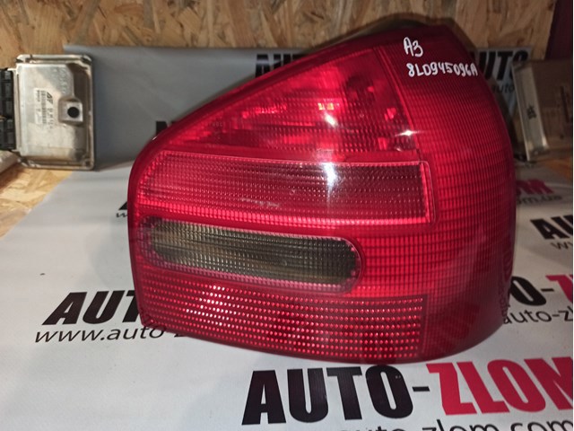 Фонари задние 8L0945096A VAG