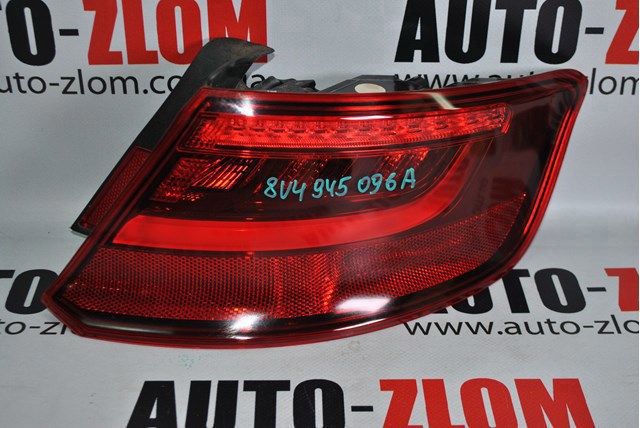 Стоп задний 8V4945096A VAG