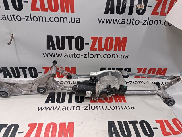 Мотор стеклоочистителя лобового стекла A1648202442 MERCEDES
