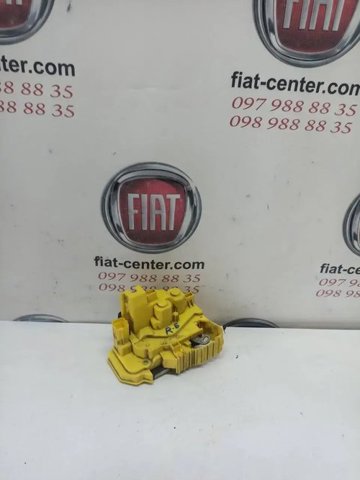 Замок двери боковой сдвижной правой 1359949080 FIAT