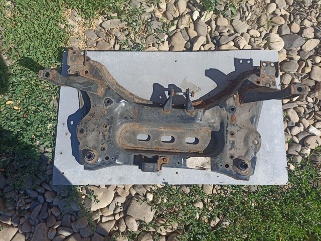 Подрамник передней подвески 54401HV70B NISSAN