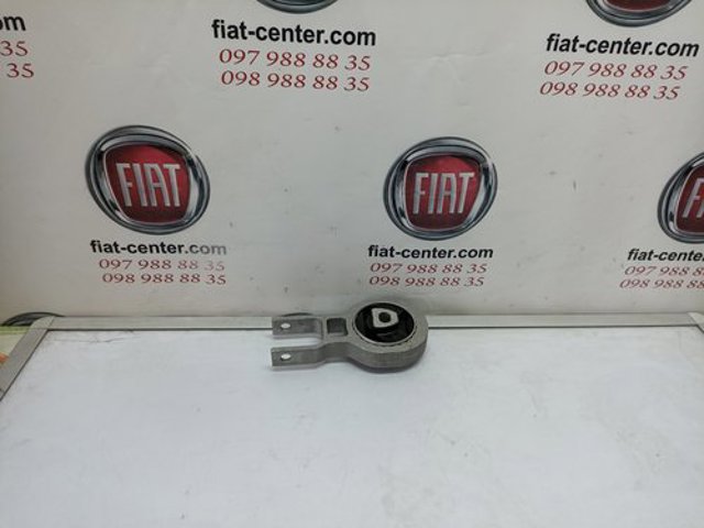 Подушка двигателя 8538450CFG MAGNETI MARELLI
