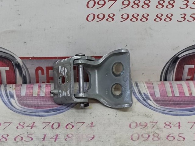 Петля двери передней правой 9035CF PEUGEOT