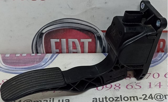 Педали газа A9063000304 MERCEDES