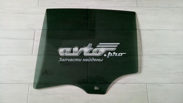 Стекло заднее левое 51357364401 BMW