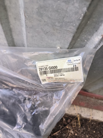 HYUNDAI 29135GI000 Верхний дефлектор радиатора в наличии Запорожье